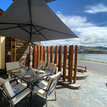 Casa Ria De Navia Guest House Exterior photo