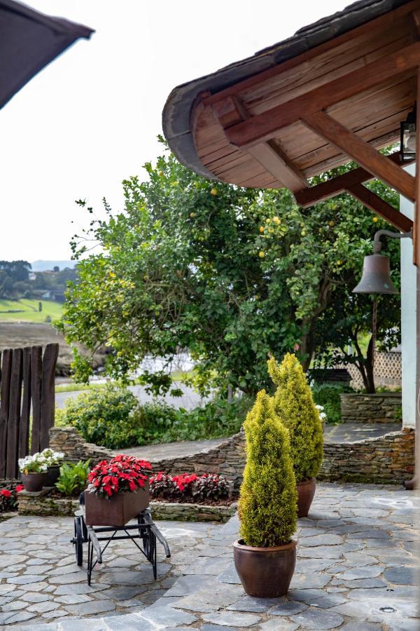 Casa Ria De Navia Guest House Exterior photo